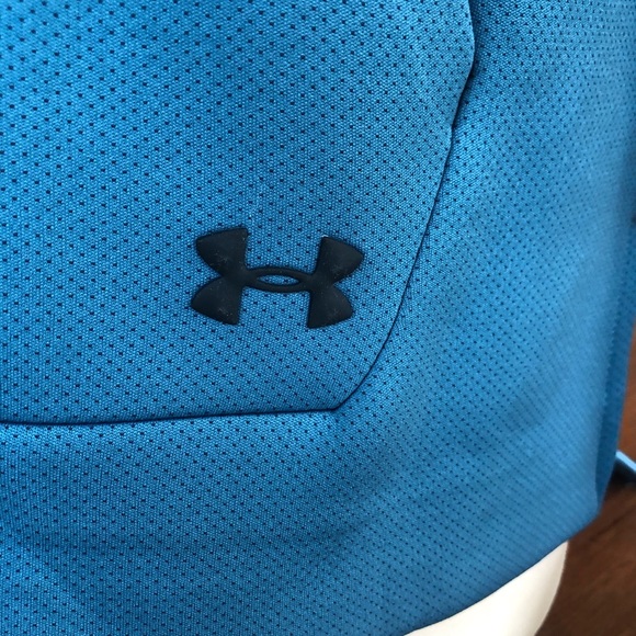 UNDER ARMOR TOP - Picture 3 of 8